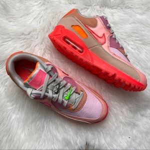 nike air max 90 platinum crimson